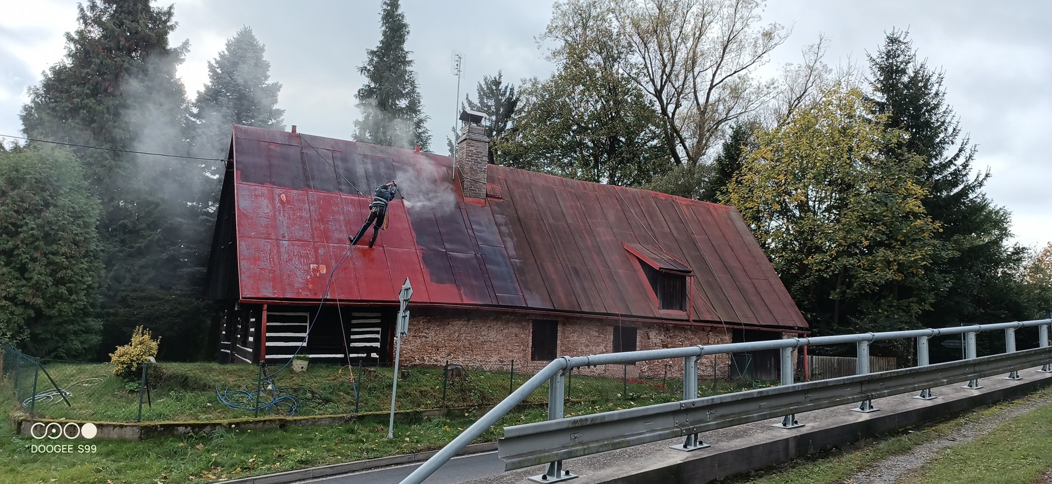 Čištění střechy Horní Radechová (1)